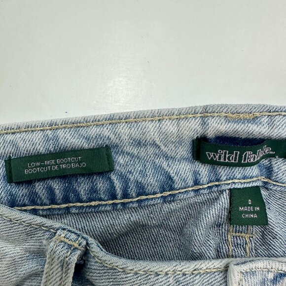 Wild Fable Low Rise Bootcut Button Fly Women's size 8 Light Blue Denim Jeans - Picture 4 of 6